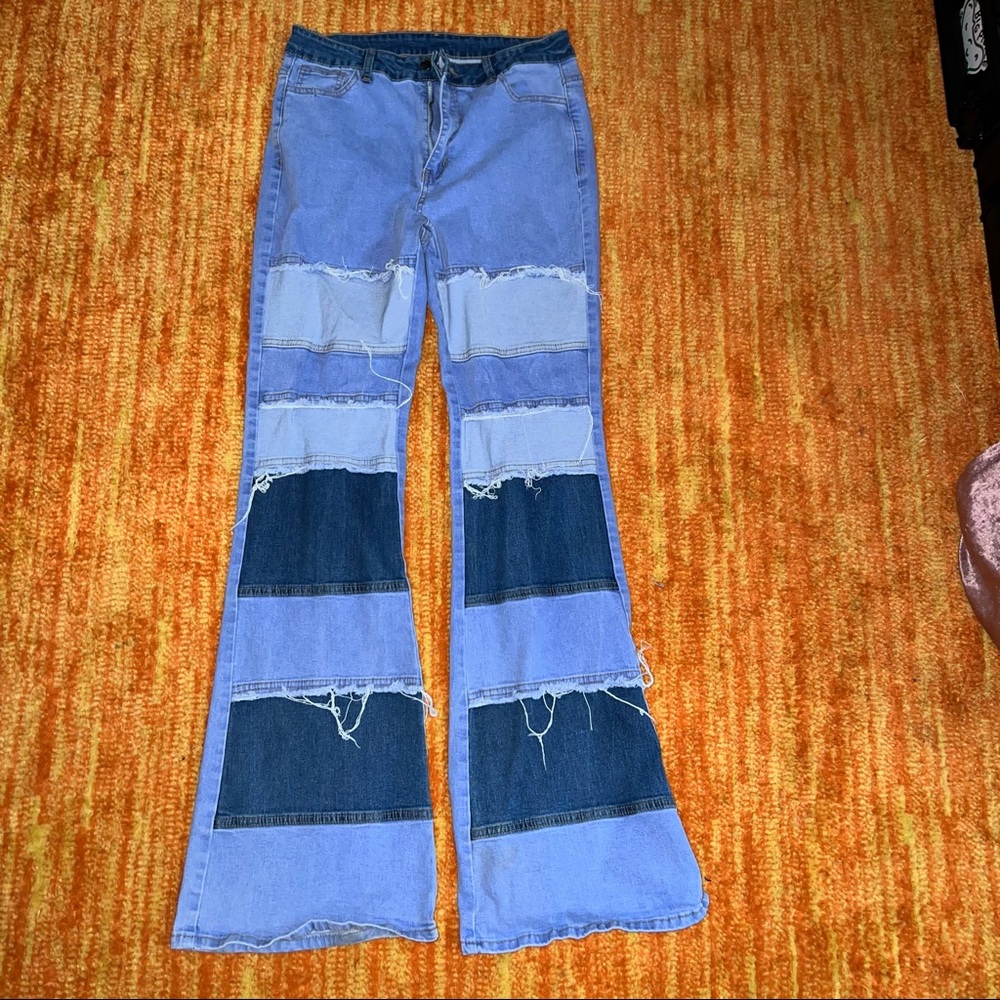 Patch work SHEIN bell bottom jeans 🌸